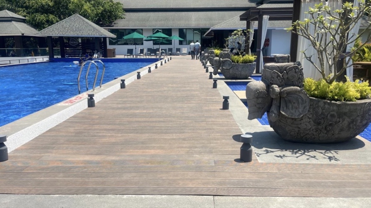 Pool Deck — Redwood WPC, straight-lay, HSR Layout, 800 sq ft